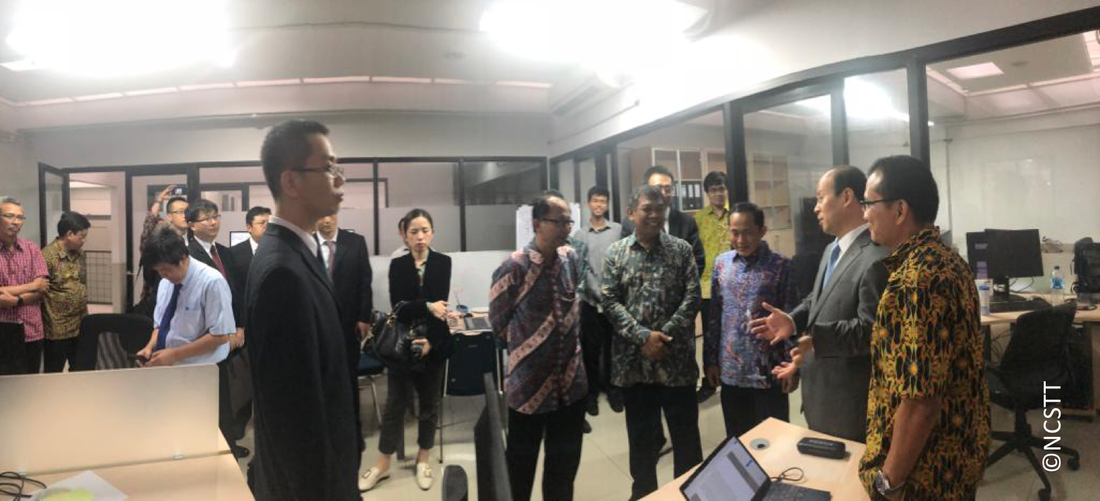 He Ambassador Xiao Qian Visited The Itb Railway Engineering And Design Center News National Center For Sustainable Transportation Technology Pui Stt Ncstt